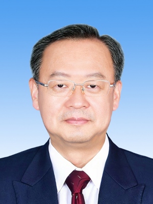 陳建文，男，漢族，1965年9月生，研究生學(xué)歷，中共黨員，現(xiàn)任人民日報社總編輯。